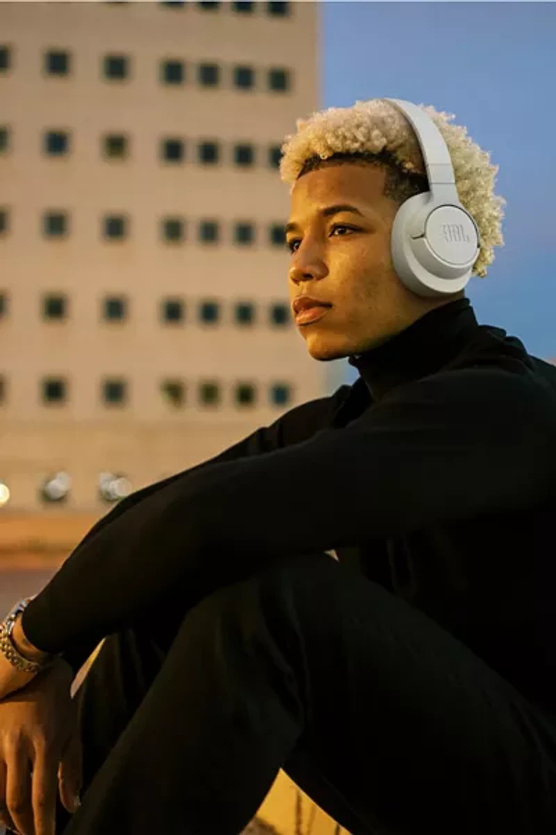 JBL Tune 720BT Wireless Over-Ear Headphones