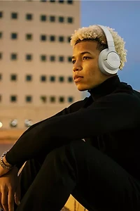 JBL Tune 720BT Wireless Over-Ear Headphones