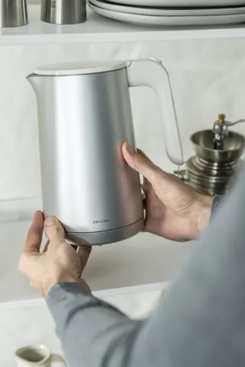 ZWILLING Enfinigy Cool Touch 1 Liter Electric Kettle