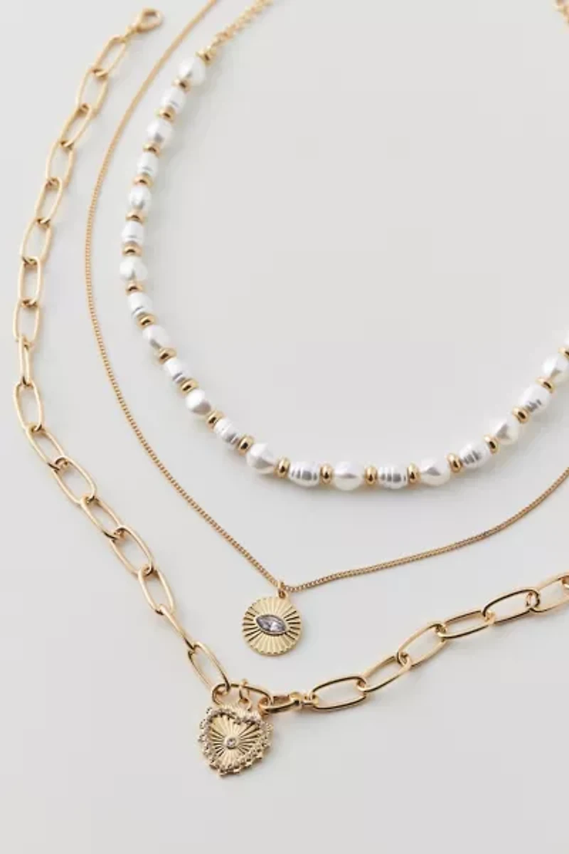 Alina Pearl Layering Necklace Set