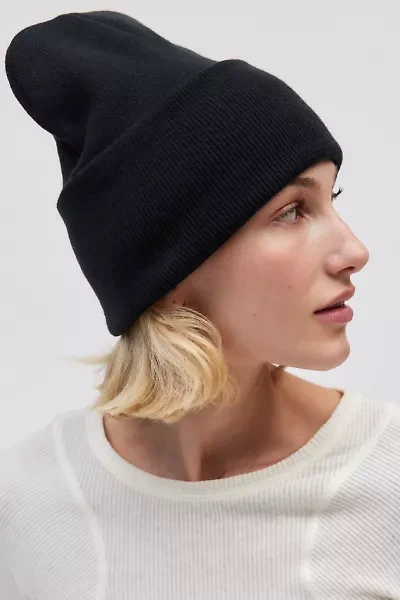 UO Jessie Essential Ribbed Beanie