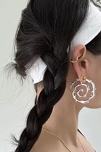RIMOR The Spiral Hoop Earrings