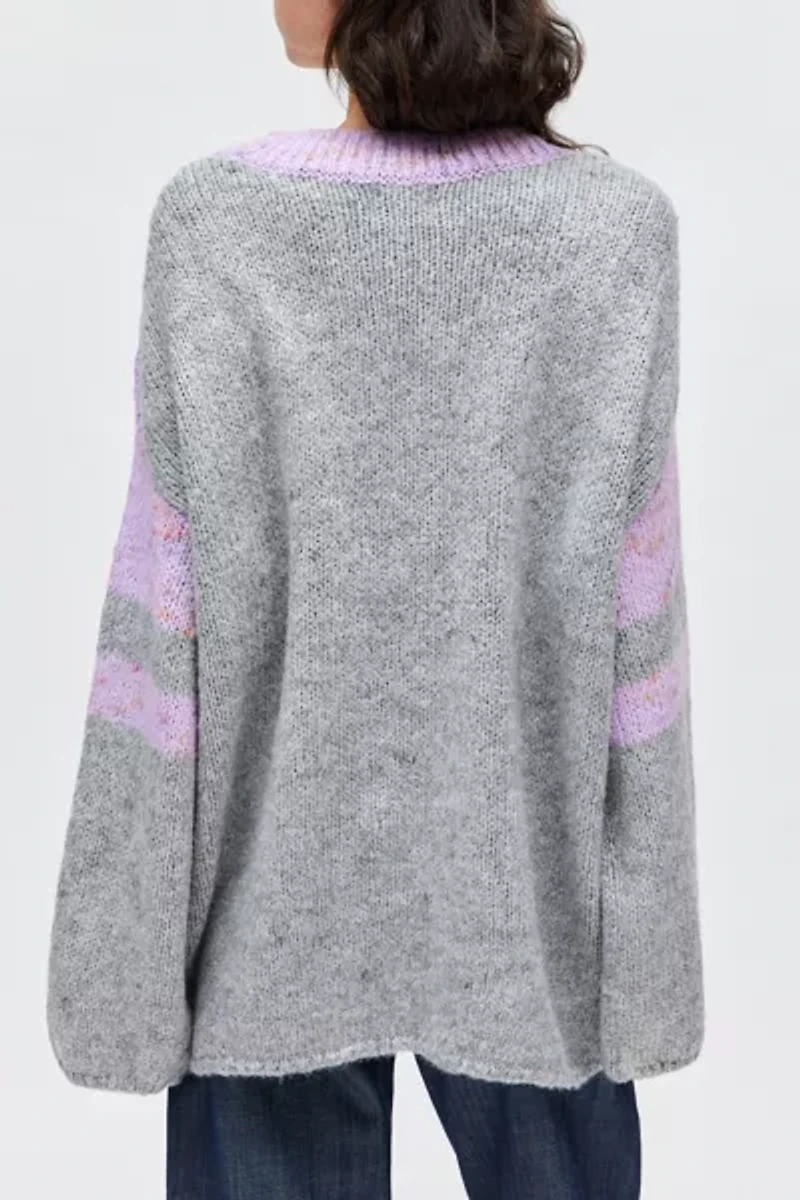 BDG Stella Star Graphic Oversized Pullover Sweater
