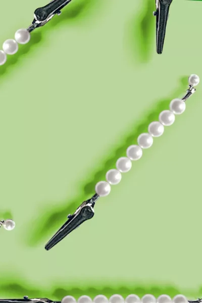 Burner Babe Pearl J Clip
