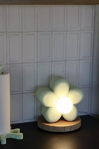 Sofiest Designs Daisy Lamp