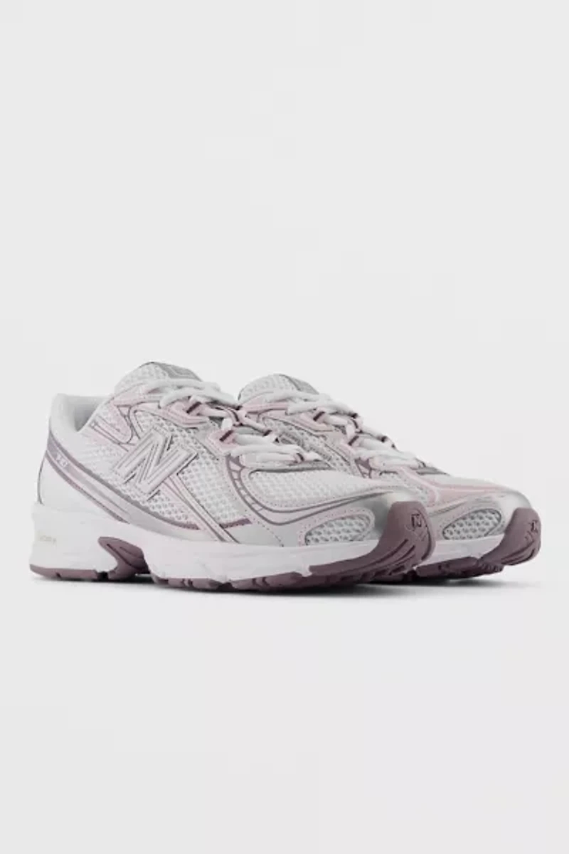 New Balance Men's 740 Athletic Sneaker
