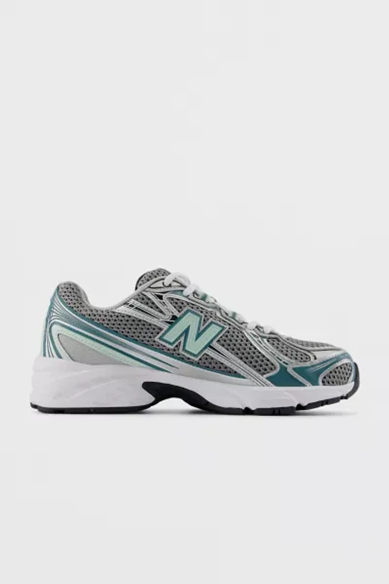 New Balance 740 Sneakers