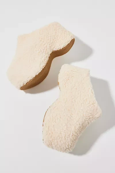 Azalea Wang Dolorita Faux Shearling Clog