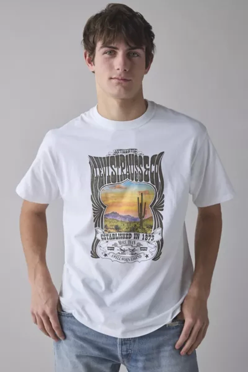 Levi’s® Canyon Graphic Tee
