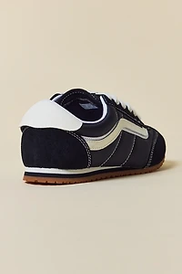 Vans Women's Super Lowpro Sneaker