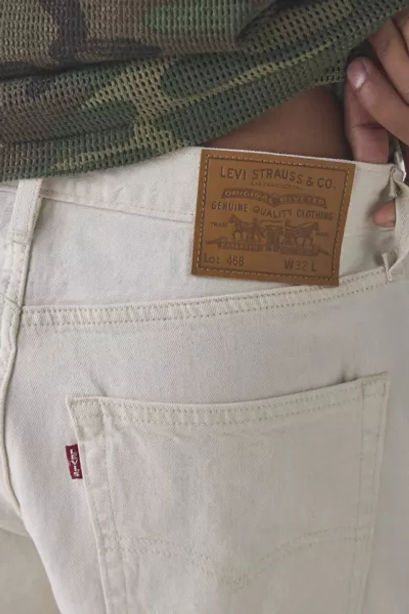 Levi’s® 468 Loose Fit Jort