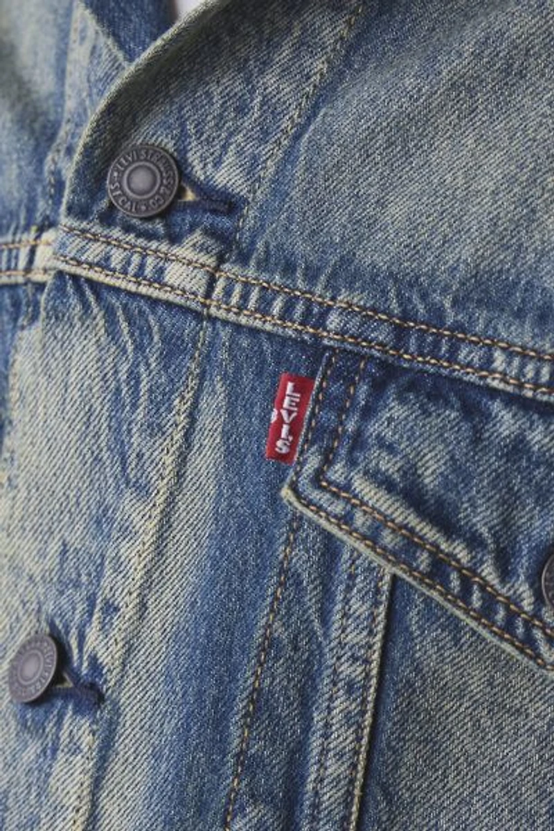 Levi’s® Relaxed Fit Denim Trucker Jacket