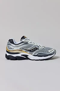 Saucony Women's ProGrid Triumph 4 Sneaker