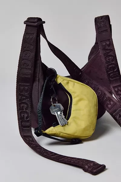 BAGGU Mini Crescent Bag Charm