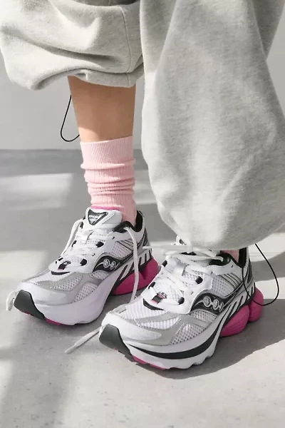 Saucony Women's Grid NXT Sneaker
