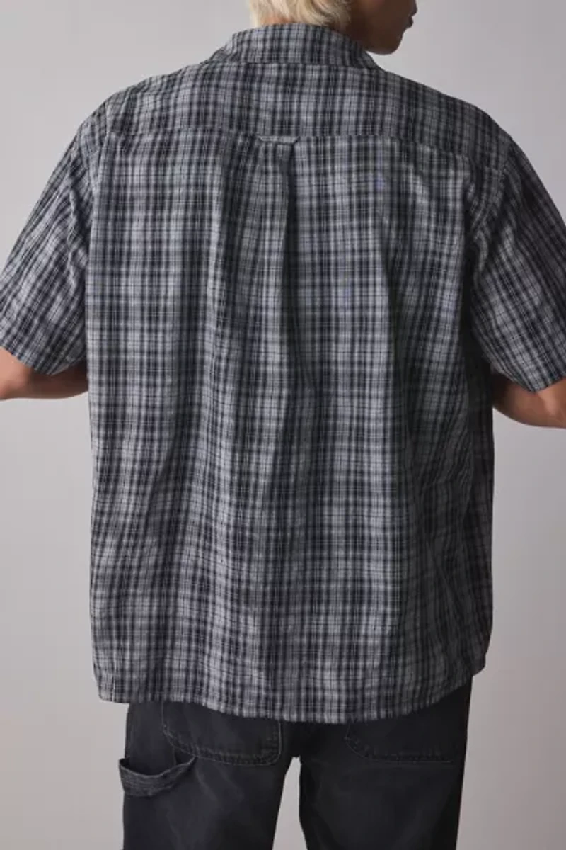 WORSHIP SUPPLIES Get A Grip Short Sleeve Button-Down Shirt