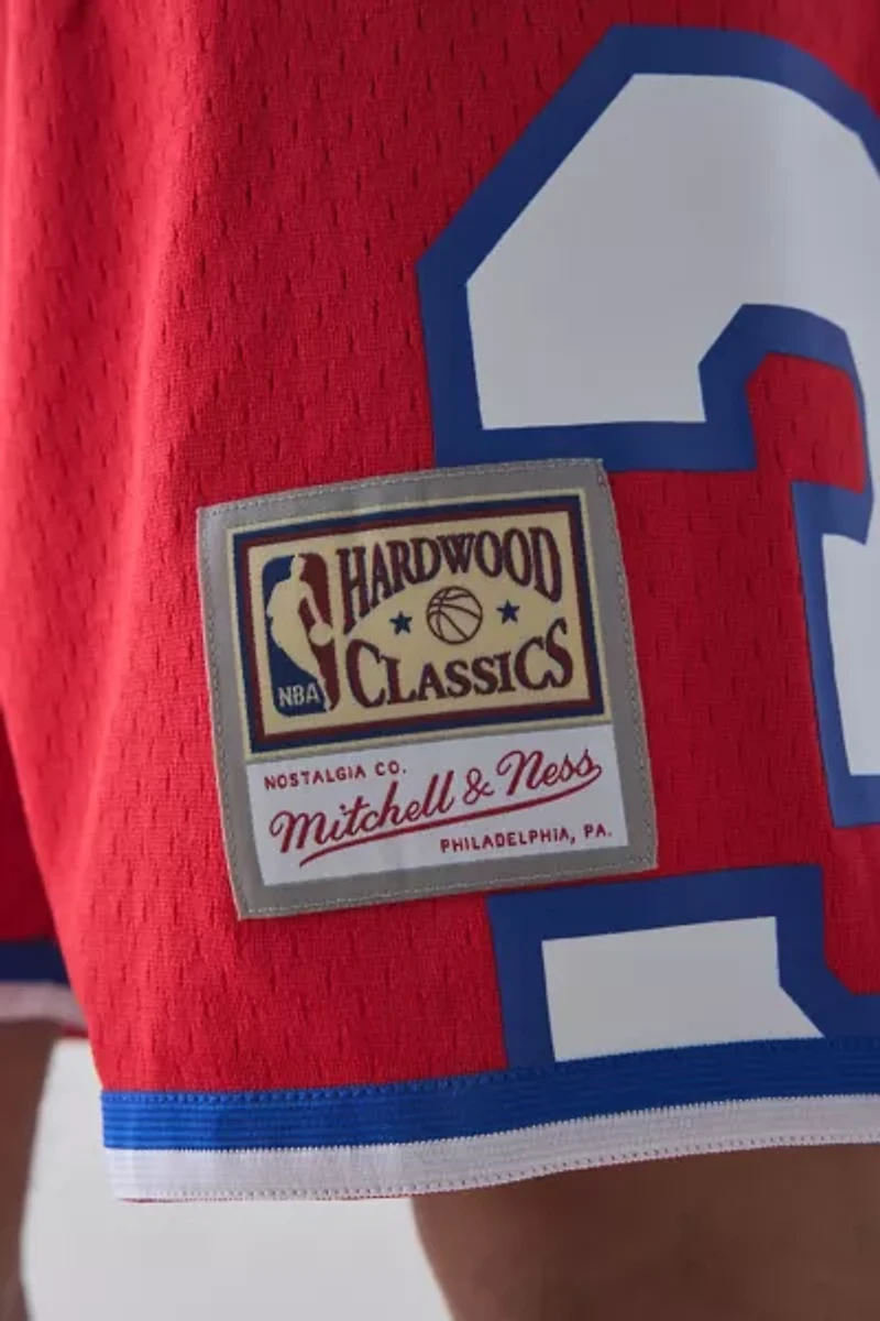 Mitchell & Ness NBA Philadelphia 76ers Allen Iverson Maxxed Basketball Short