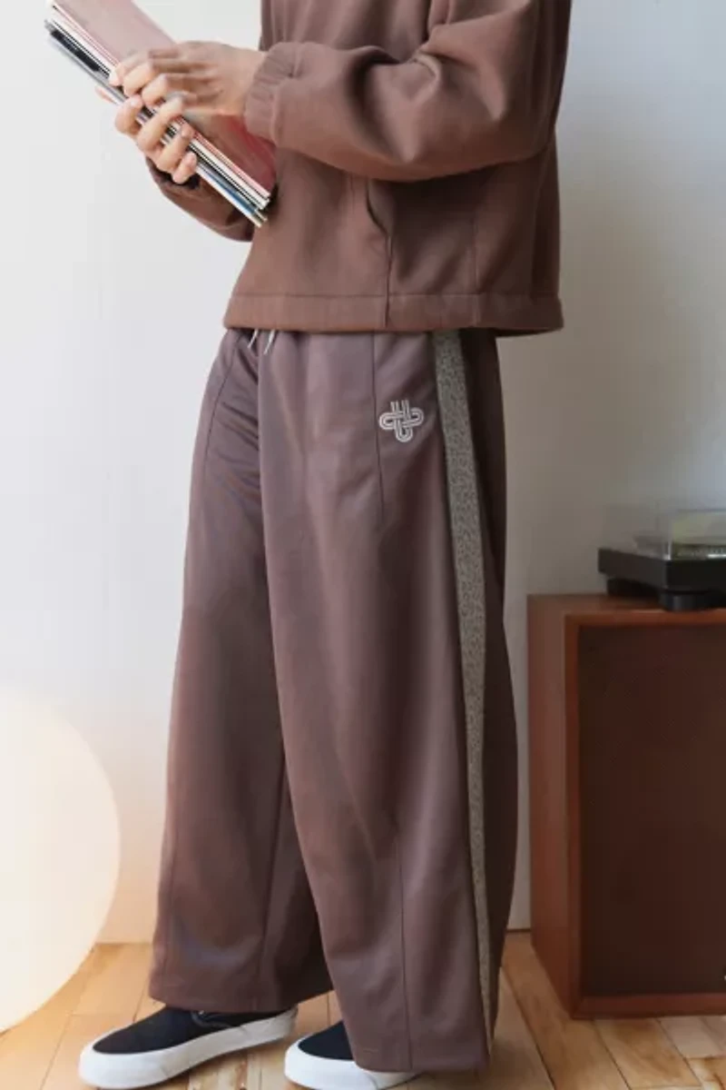 UO Mammoth Track Pant