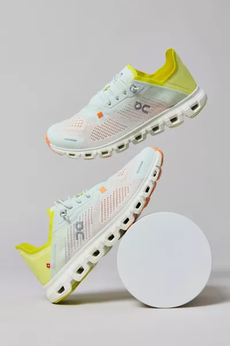 On Women's Cloud 6 Coast Sneaker