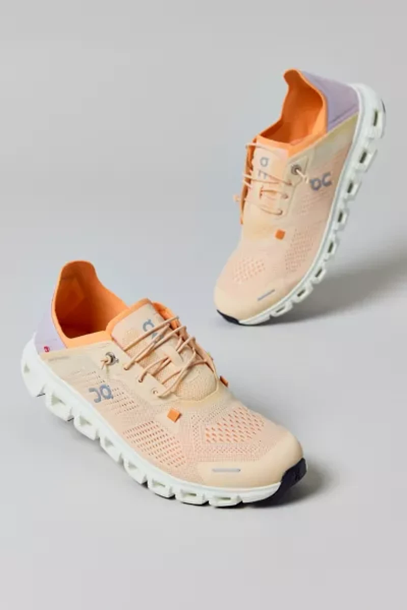 On Women's Cloud 6 Coast Sneaker