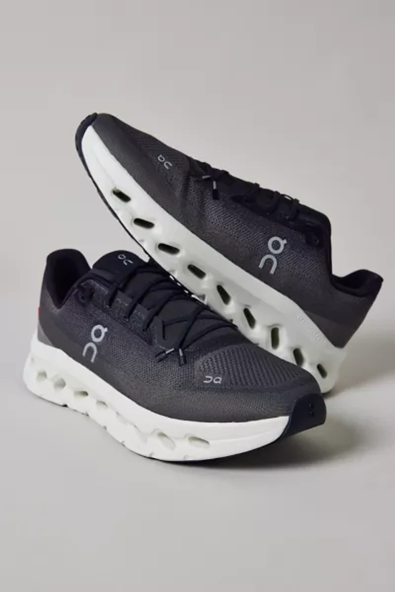 On Men's Cloudtilt Sneaker