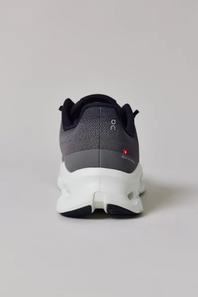 On Men's Cloudtilt Sneaker