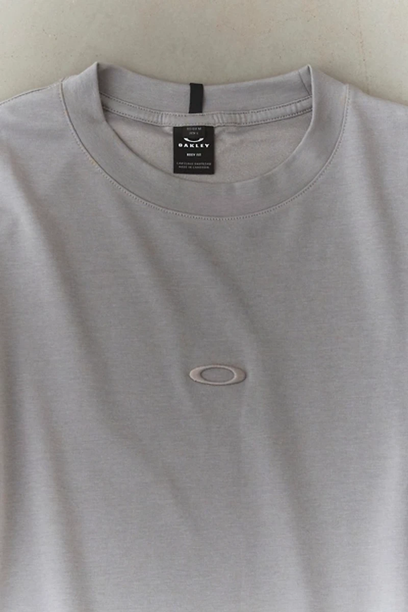 Oakley Driven Paneled Tee