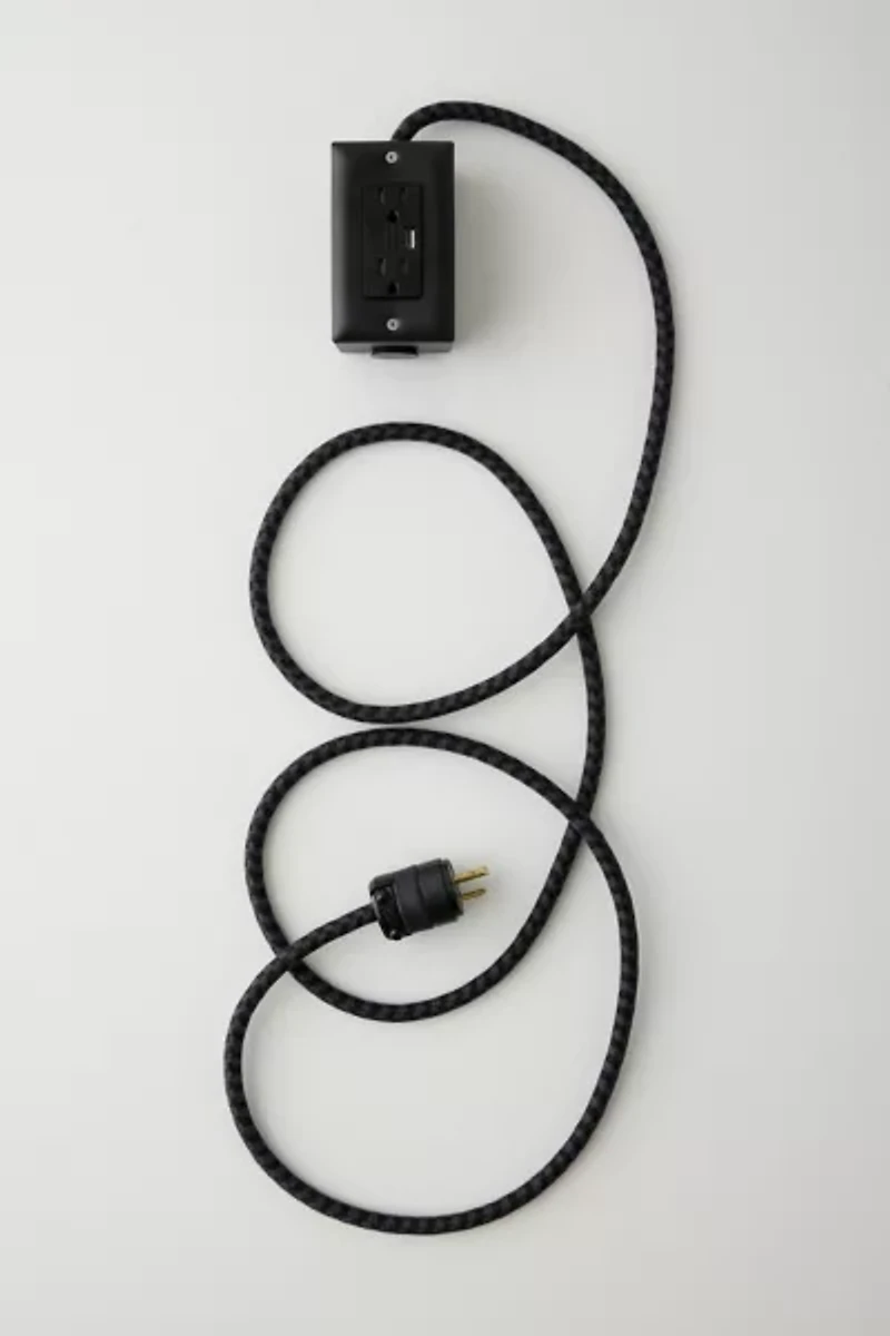 Conway Electric EXTO Smart Outlet Power Strip