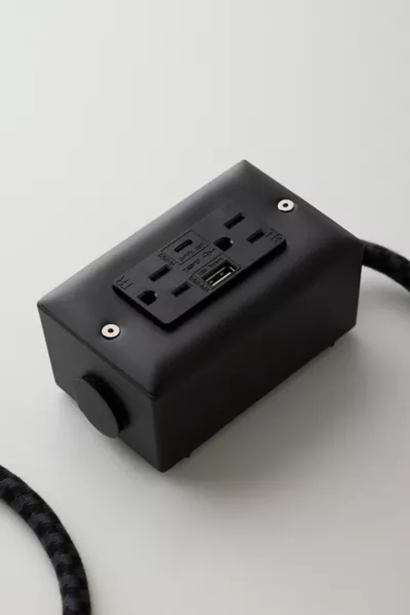 Conway Electric EXTO Smart Outlet Power Strip