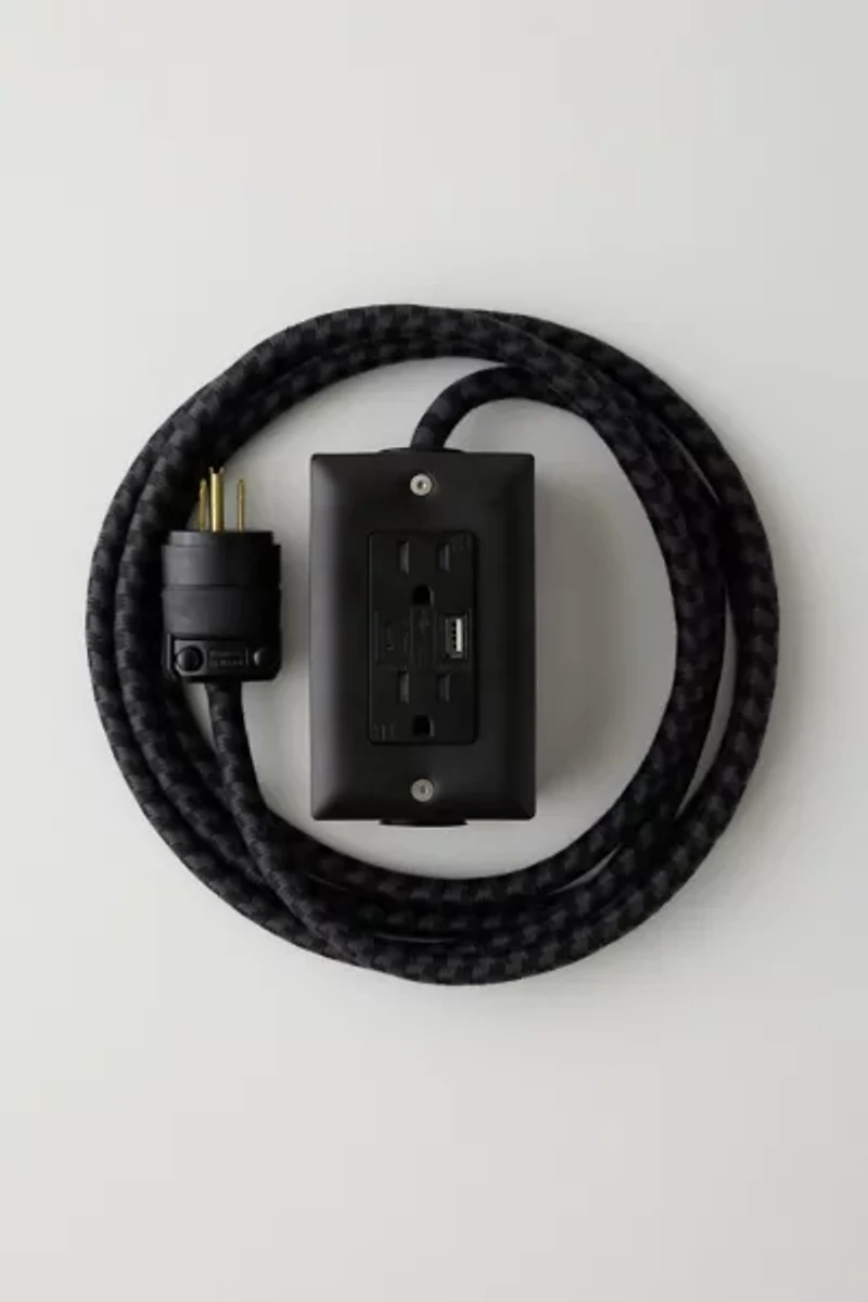 Conway Electric EXTO Smart Outlet Power Strip