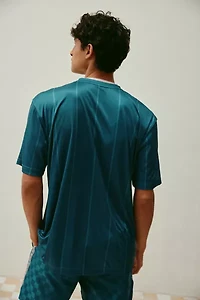 Umbro UO Exclusive Tonal Stripe Logo Jersey Tee