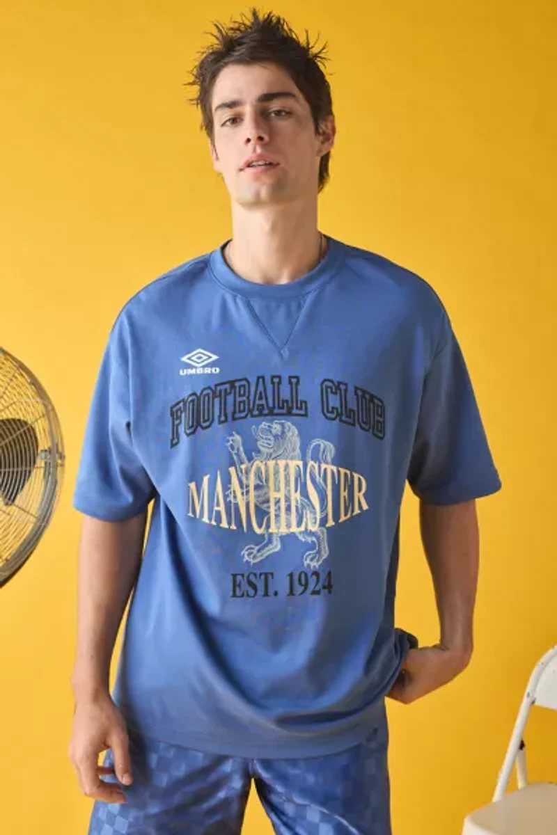 Umbro UO Exclusive Manchester Football Club Graphic Tee