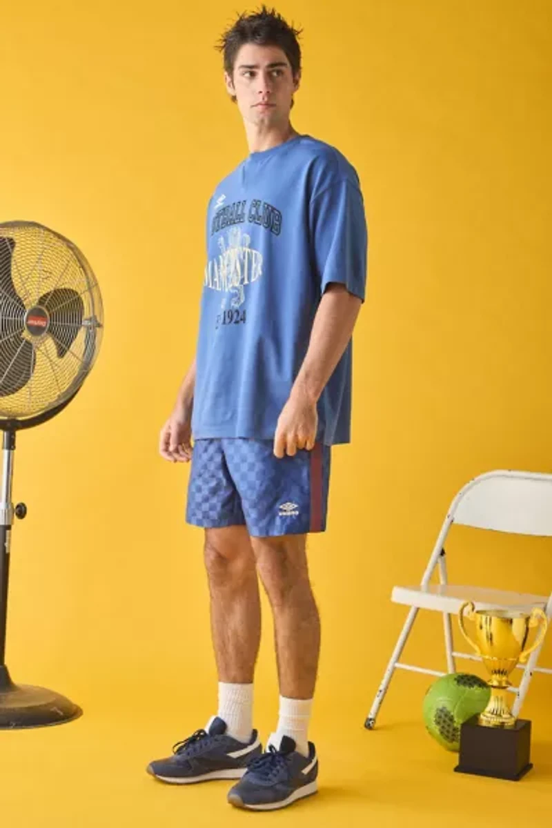 Umbro UO Exclusive Check Pattern 7” Short