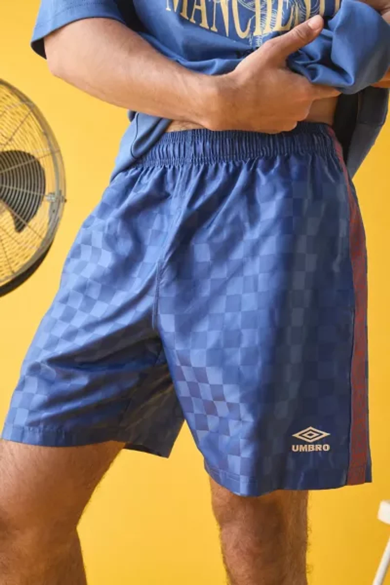 Umbro UO Exclusive Check Pattern 7” Short