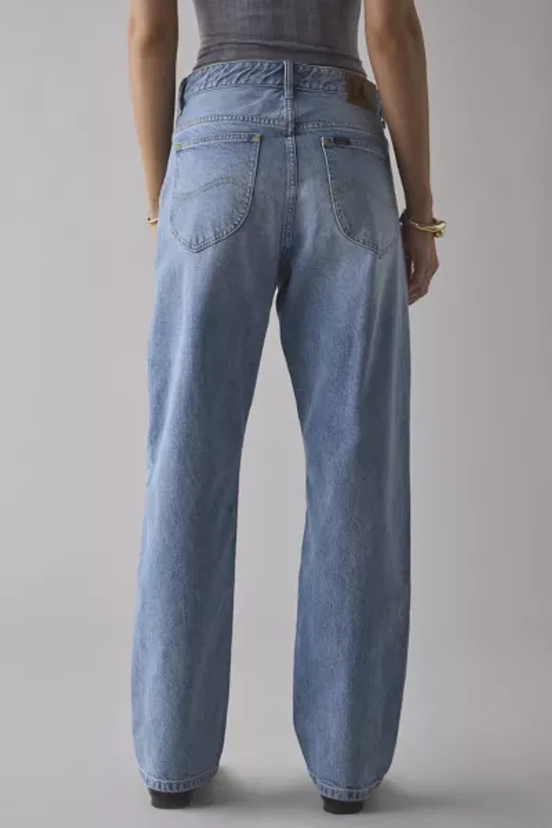 Lee Classic Rider™ Mid Rise Straight Leg Jean