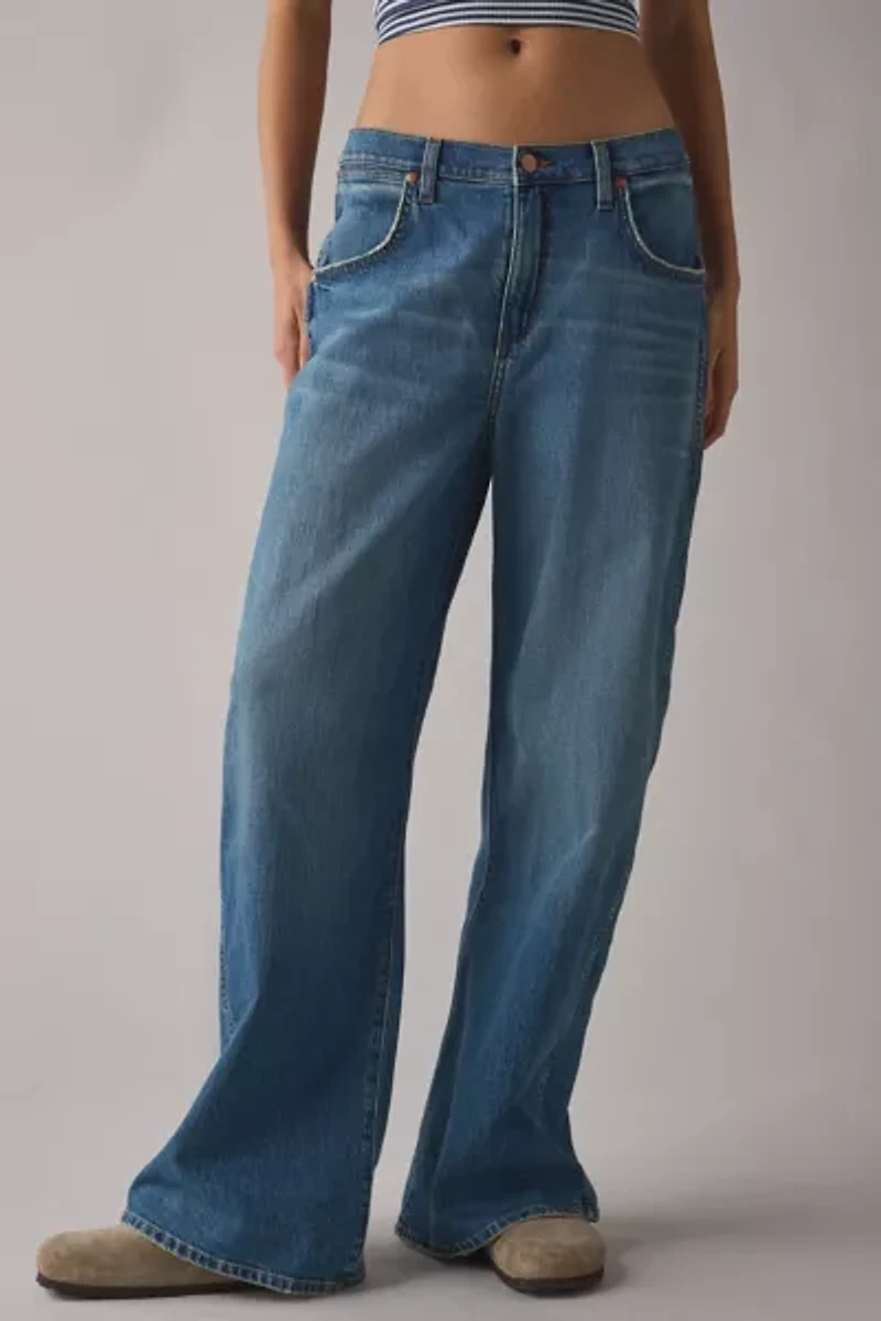 Wrangler Low-Rise Baggy Jean