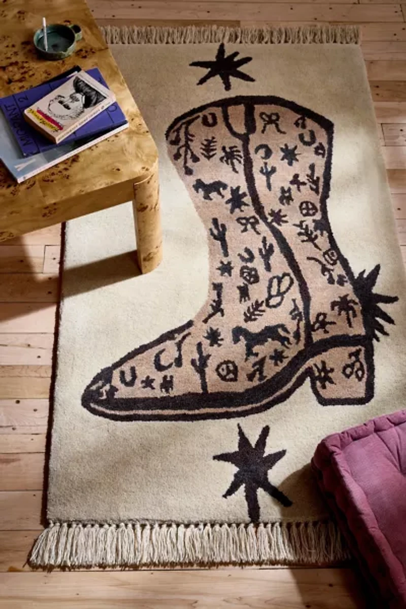 Tuft Luck UO Exclusive Riding Star Rug