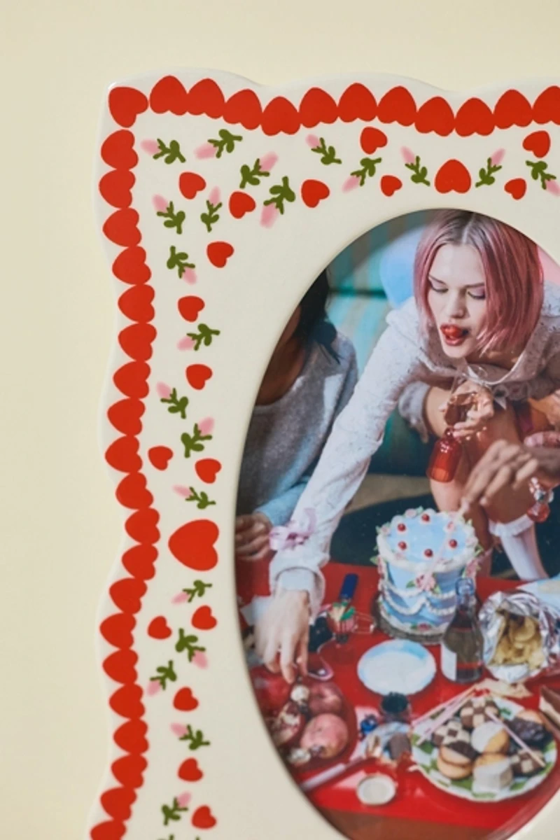 Cosette Ceramic 4" x 6" Picture Frame