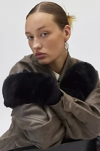 Fuzzy Faux Fur Convertible Mitten