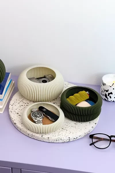 Me Make Pretty Bubble Stacking Tray