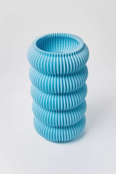 Me Make Pretty Five Ring Vase
