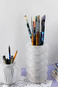 Me Make Pretty Five Ring Vase