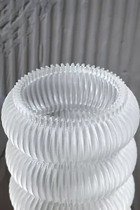 Me Make Pretty Five Ring Vase
