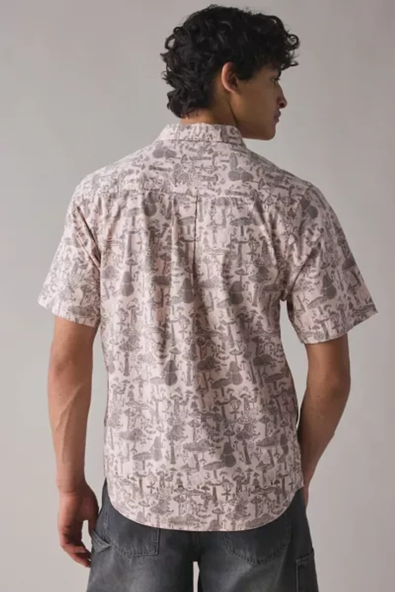 KAVU Topspot Patterned Woven Short Sleeve Shirt