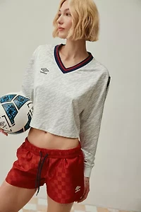 Umbro UO Exclusive V-Neck Long Sleeve Boxy Tee