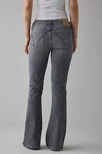 BDG Brooke Low-Rise Flare Jean5