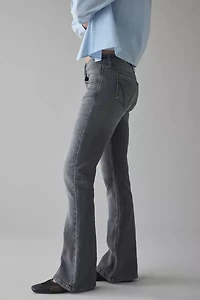 BDG Brooke Low-Rise Flare Jean5