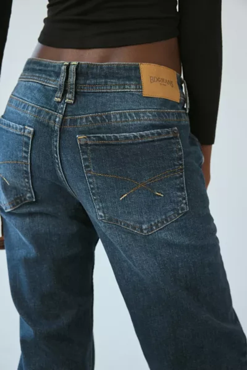 BDG Reed Mid-Rise Cigarette Jean