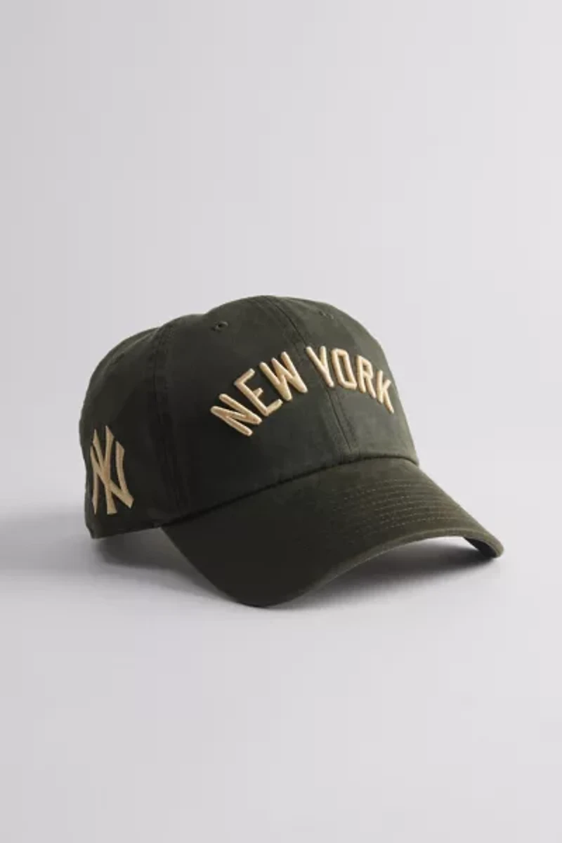 Mitchell & Ness MLB New York Yankees Faux Leather Dad Hat