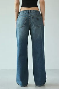 Abrand 99 Petra Low-Rise Baggy Jean